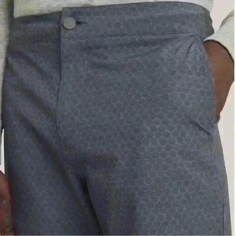 Faherty All Day Midnight Fish Scale Print Shorts 9 Inch Inseam Men’s Size 36 EUC